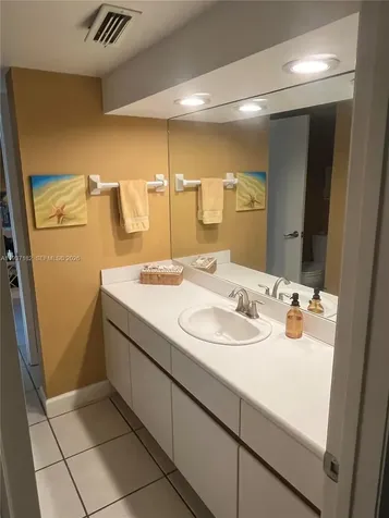 202 Sanctuary Drive Key Largo FL 33037
