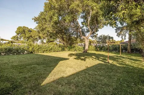 424 NW 53rd Street Miami FL 33127