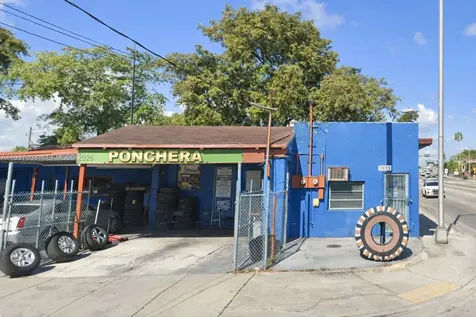 1650 NW 27th Avenue Miami FL 33125