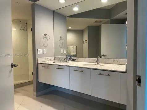 500 Brickell Avenue Miami FL 33131