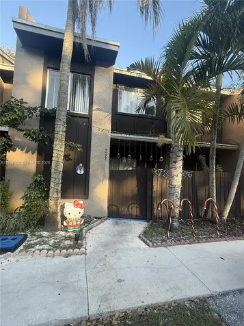 1177 Sussex Drive North Lauderdale FL 33068