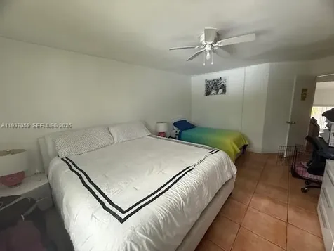 1177 Sussex Drive North Lauderdale FL 33068