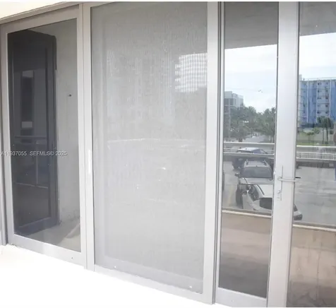 1600 S Ocean Drive Hollywood FL 33019