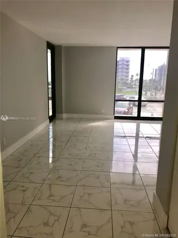 1600 S Ocean Drive Hollywood FL 33019