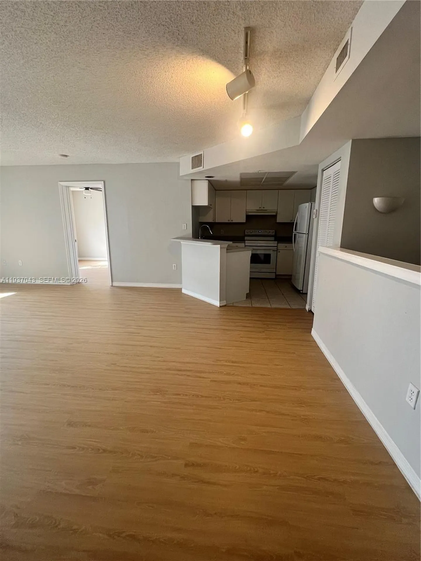 2033 SE 10th Avenue Fort Lauderdale FL 33316