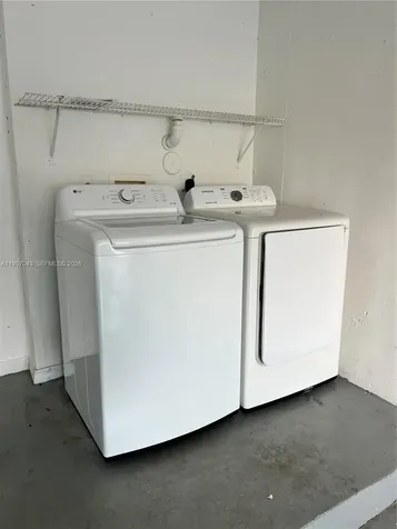 2033 SE 10th Avenue Fort Lauderdale FL 33316
