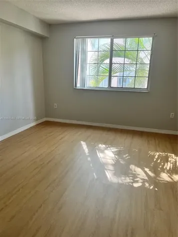 2033 SE 10th Avenue Fort Lauderdale FL 33316