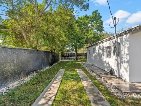 6318 NW 19th Court Miami FL 33147