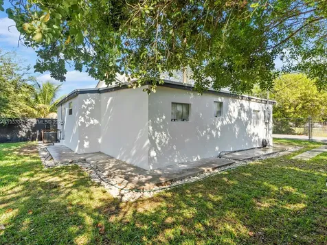 6318 NW 19th Court Miami FL 33147