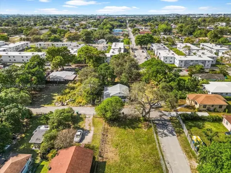 6318 NW 19th Court Miami FL 33147