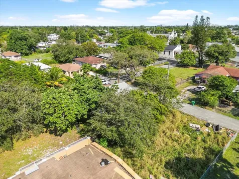 6318 NW 19th Court Miami FL 33147