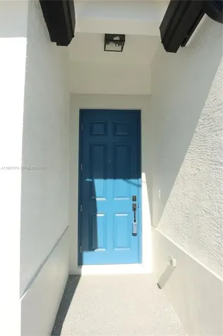 912 W 10th Street Riviera Beach FL 33404