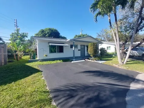 4571 NW 19th Way Tamarac FL 33309