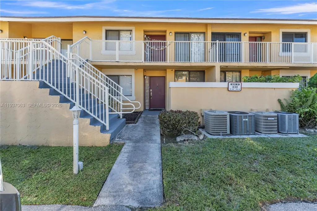 430 NW 214th Street Miami Gardens FL 33169
