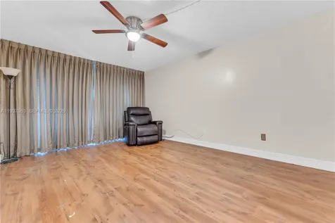 430 NW 214th Street Miami Gardens FL 33169