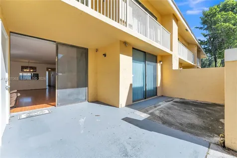 430 NW 214th Street Miami Gardens FL 33169