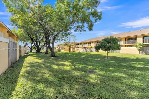 430 NW 214th Street Miami Gardens FL 33169
