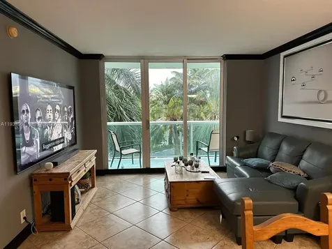 3801 S Ocean Drive Hollywood FL 33019