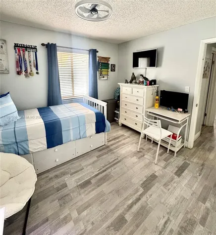 11512 SW 6th Street Sweetwater FL 33174