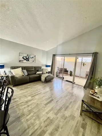11512 SW 6th Street Sweetwater FL 33174