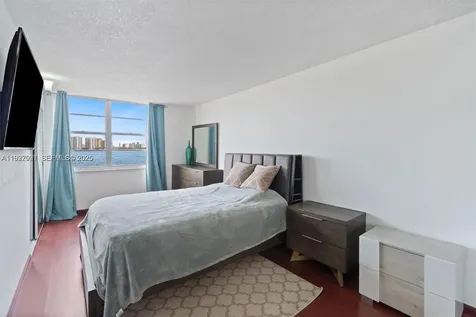 251 174th Street Sunny Isles Beach FL 33160