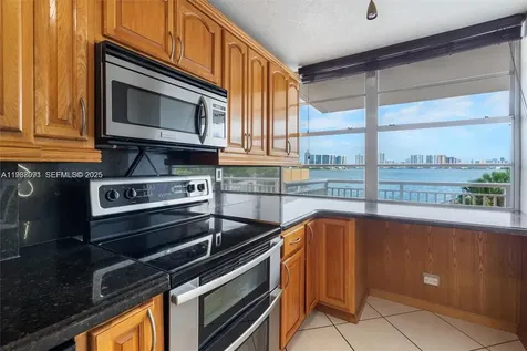 251 174th Street Sunny Isles Beach FL 33160