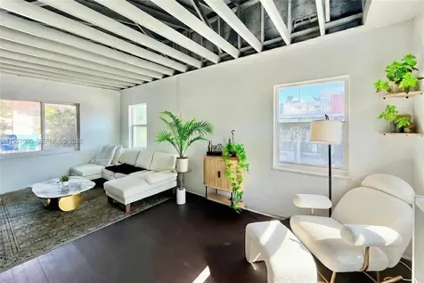7820 Harding Avenue Miami Beach FL 33141