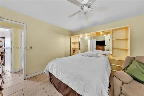 5287 NW 193rd Lane Miami Gardens FL 33055