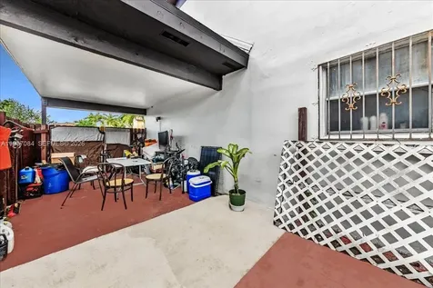 5287 NW 193rd Lane Miami Gardens FL 33055