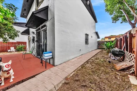 5287 NW 193rd Lane Miami Gardens FL 33055