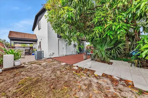 5287 NW 193rd Lane Miami Gardens FL 33055