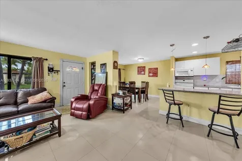 5287 NW 193rd Lane Miami Gardens FL 33055