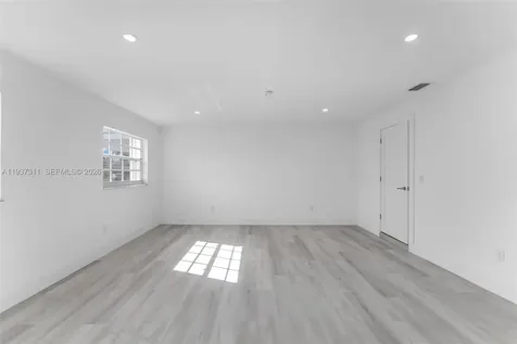 18611 NW 28th Place Miami Gardens FL 33056