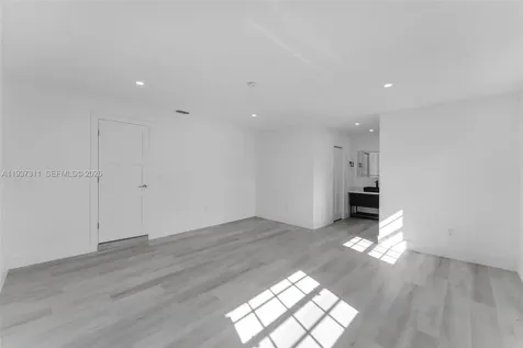 18611 NW 28th Place Miami Gardens FL 33056