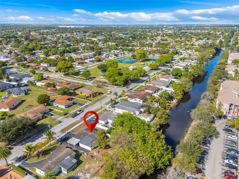 18611 NW 28th Place Miami Gardens FL 33056