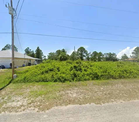 832 Dawhert Avenue S Lehigh Acres FL 33974