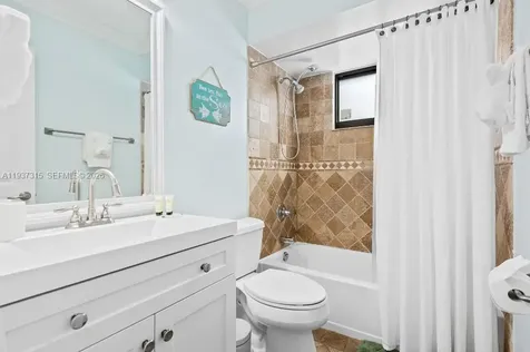 223 SE 8th Street Dania Beach FL 33004