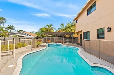 223 SE 8th Street Dania Beach FL 33004