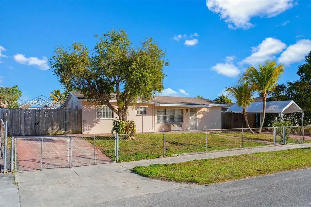 29925 SW 149th Court Homestead FL 33033