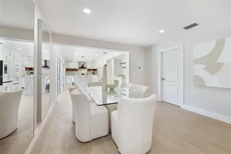 13000 SW 69th Court Pinecrest FL 33156