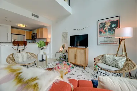 300 S Biscayne Boulevard Miami FL 33131