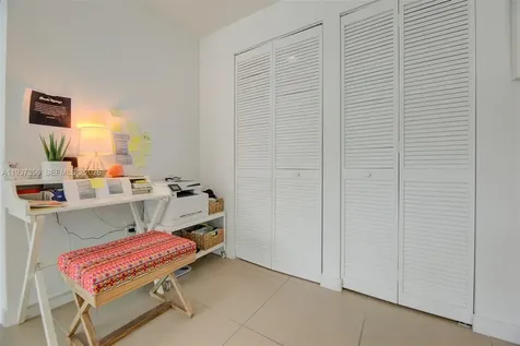 300 S Biscayne Boulevard Miami FL 33131
