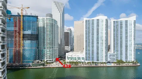 300 S Biscayne Boulevard Miami FL 33131