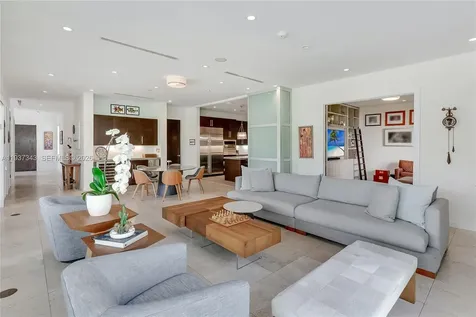 3835 Carole Court Miami FL 33133