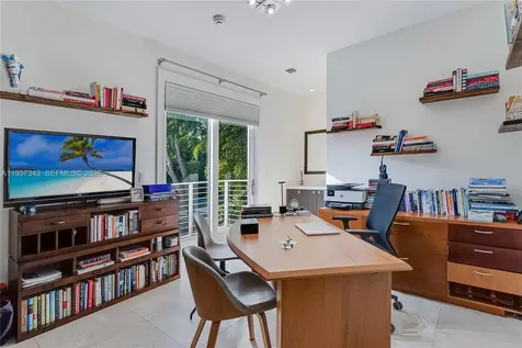3835 Carole Court Miami FL 33133