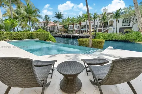 3835 Carole Court Miami FL 33133
