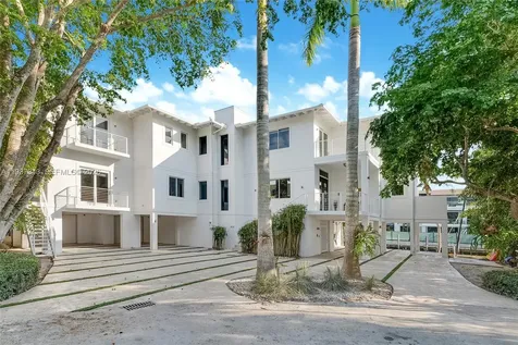 3835 Carole Court Miami FL 33133