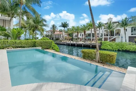 3835 Carole Court Miami FL 33133