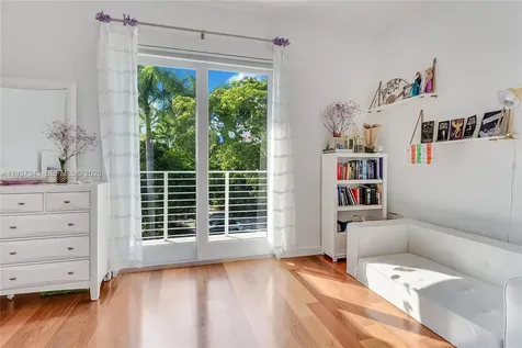 3835 Carole Court Miami FL 33133
