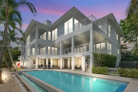 3835 Carole Court Miami FL 33133